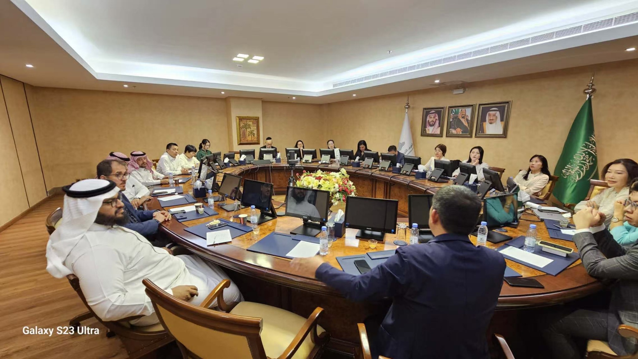 Institutional coordination and local resource connection