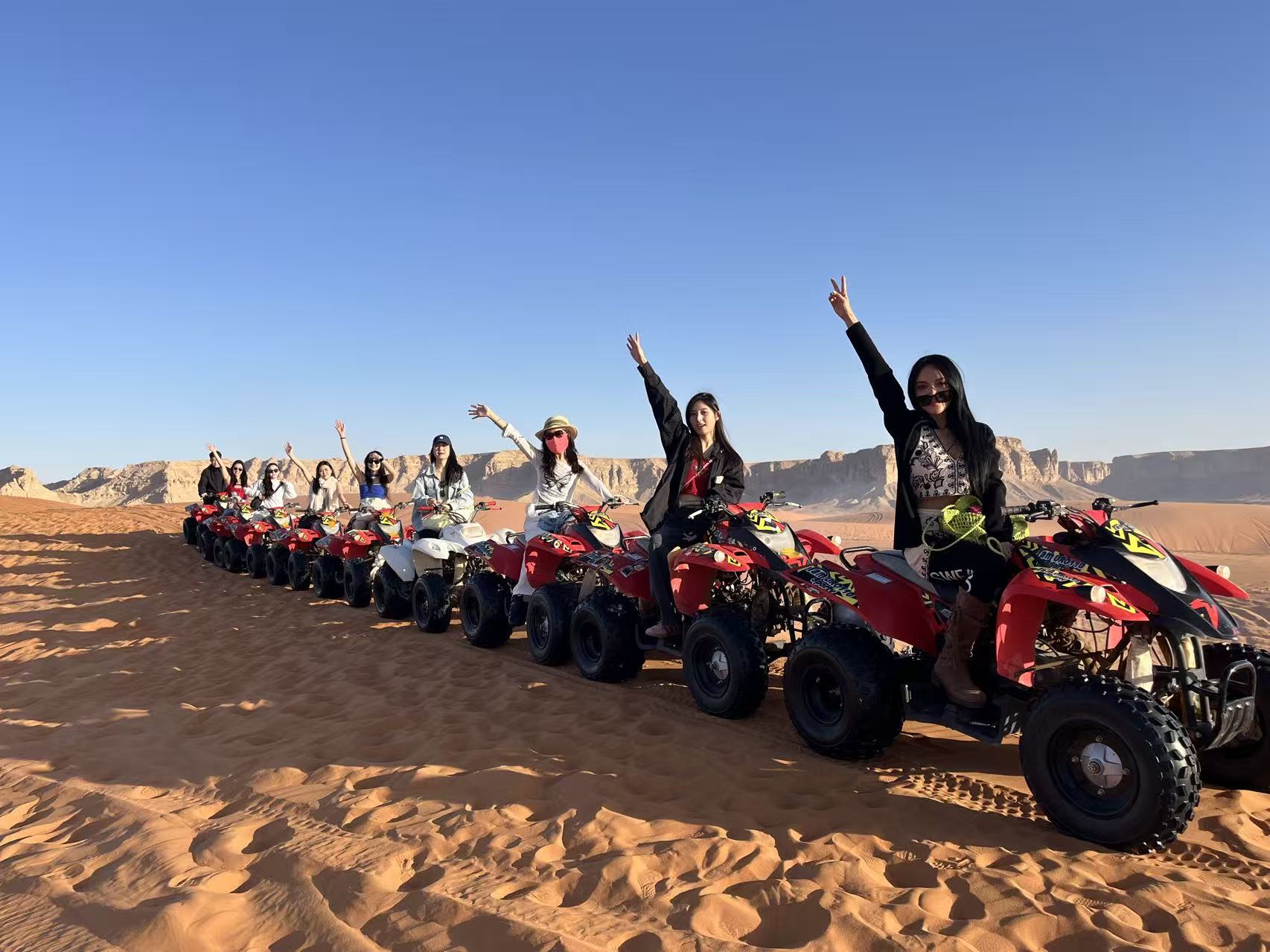 Desert tourism and reception